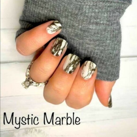 Color Street 100% Nail Polish Strips Mystic Marble RETIRED Rare Find - Picture 3 of 7